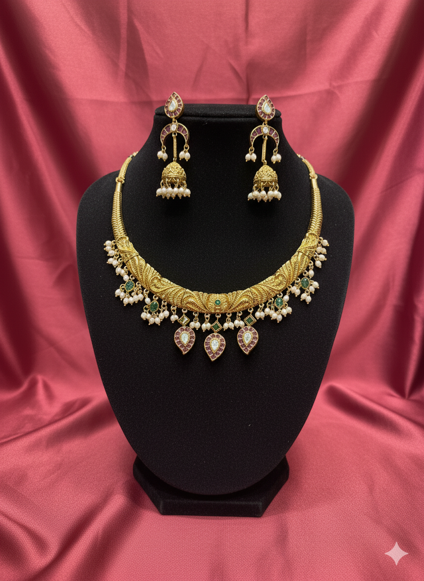 Jaravu Kanti neckset