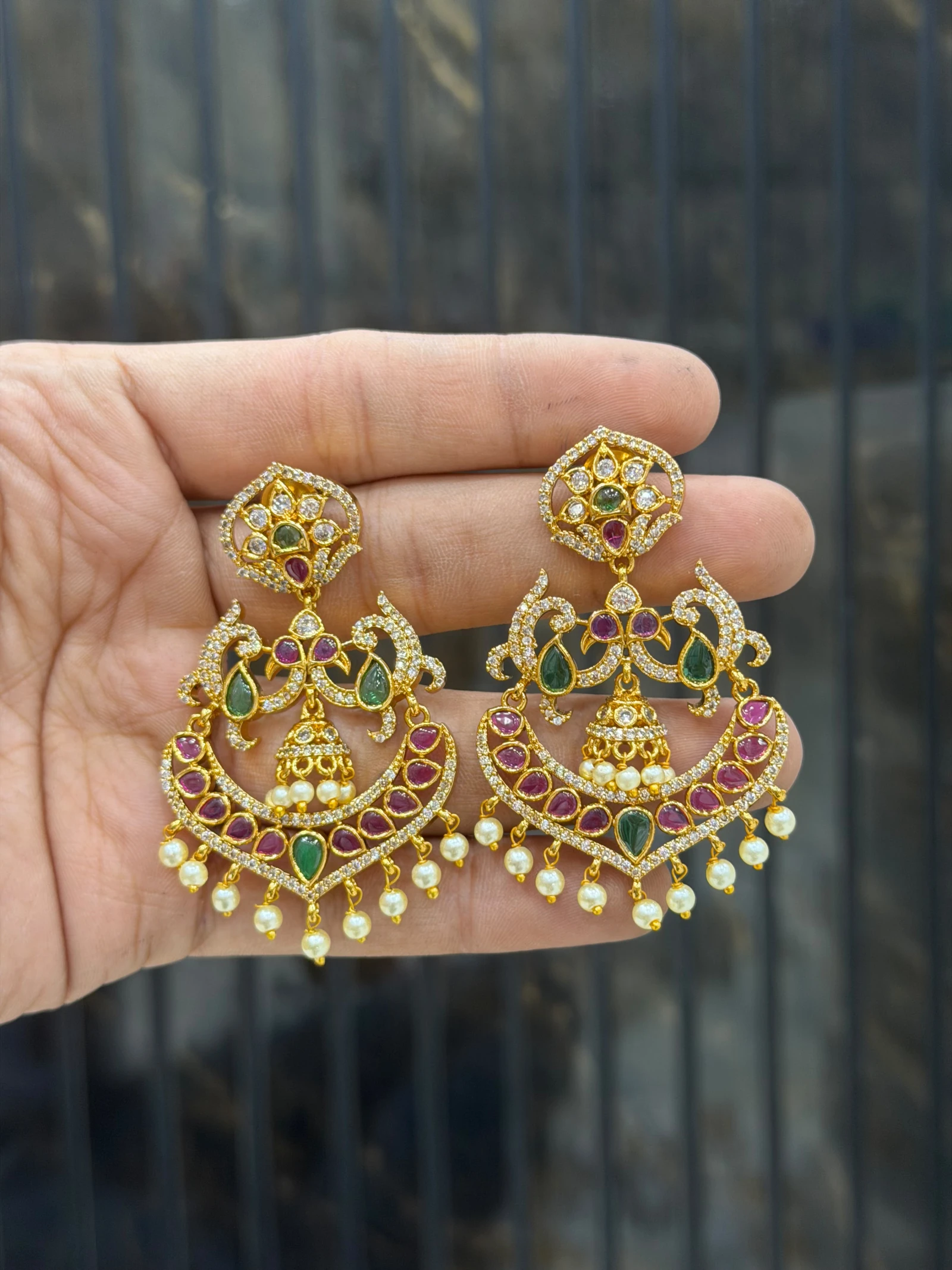 Earings