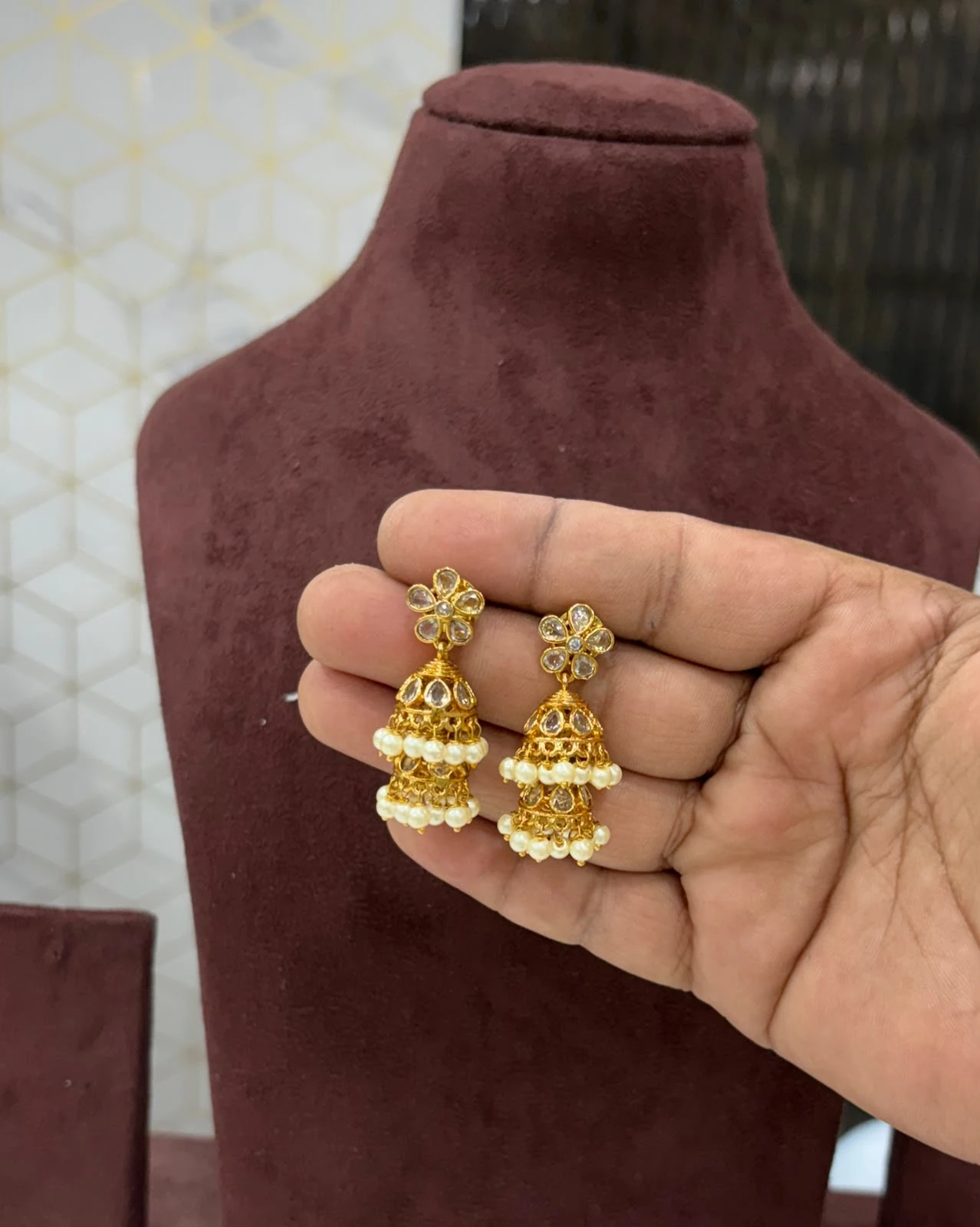 Earings
