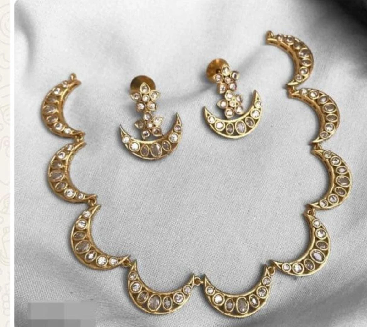 Necklace for women