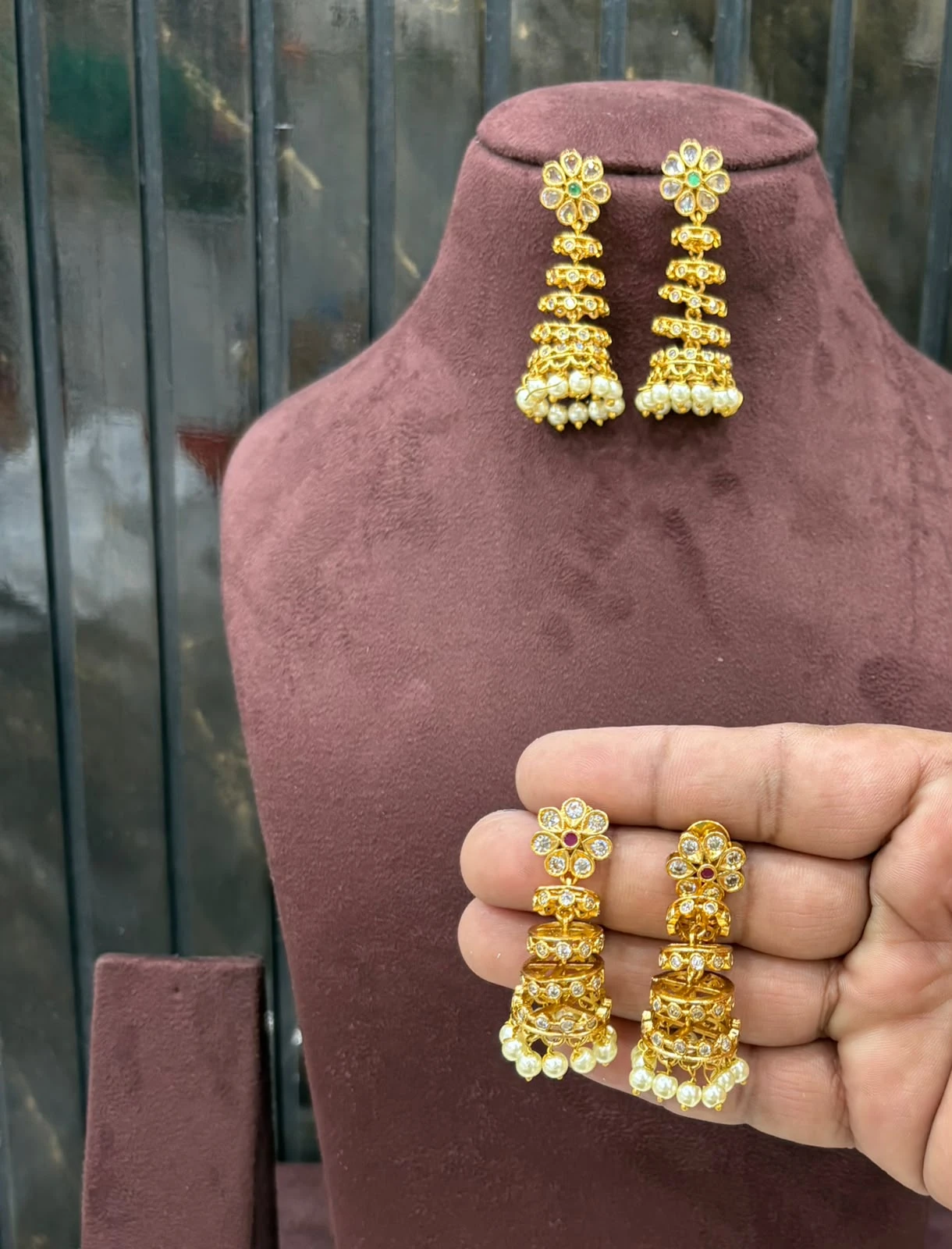 Earings